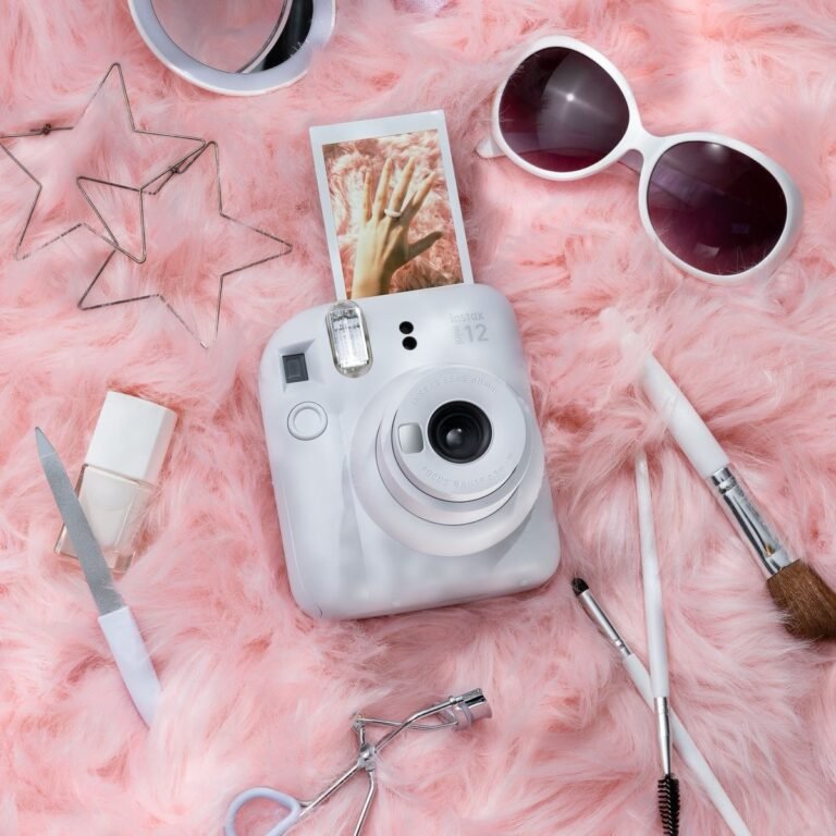 KAMERË FUJIFILM INSTAX MINI 12 WHITE thumbnail 3
